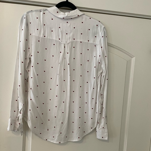 NWOT RAILS BUTTON DOWN - XS. White with hearts ♥️ - Picture 11 of 11